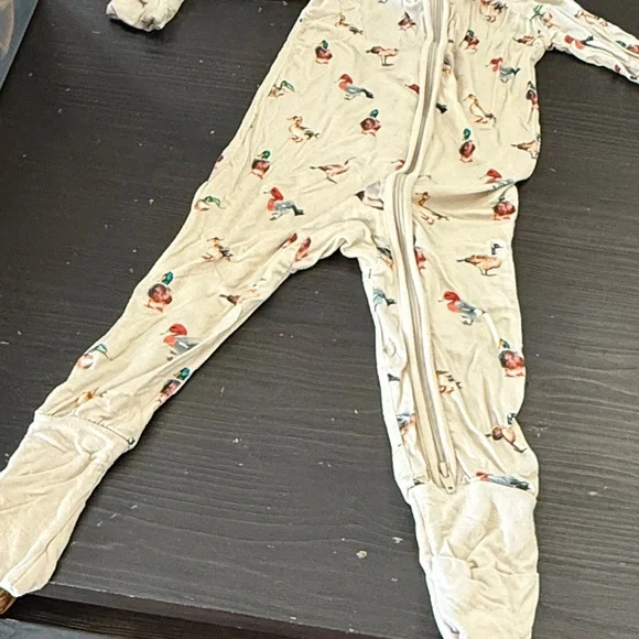 Duck Print Kids Pajama Footies - Picture 4 of 4